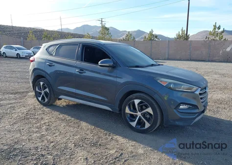 2017 Hyundai Tucson Sport из США, поврежденный, VIN KM8J33A23HU496893